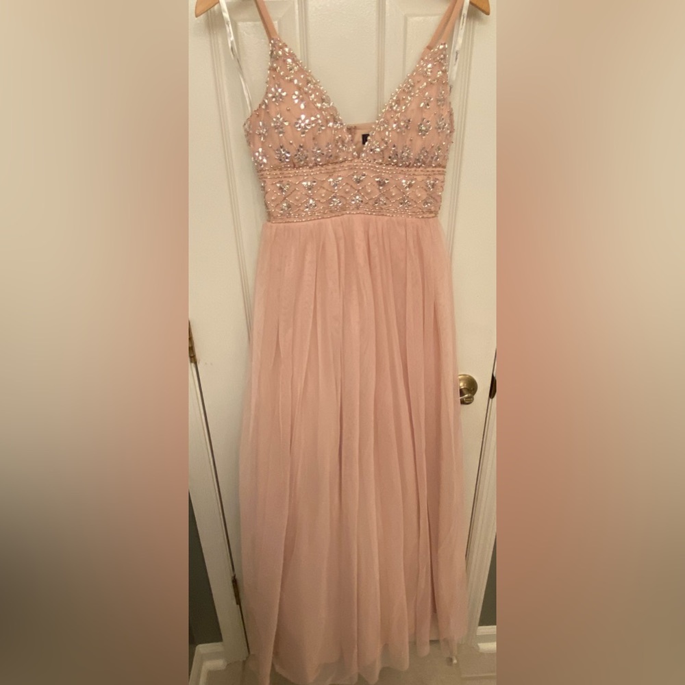 formal; 4 layer floor length skirt w/ zipper; push-up, v-neck top w/ sequins